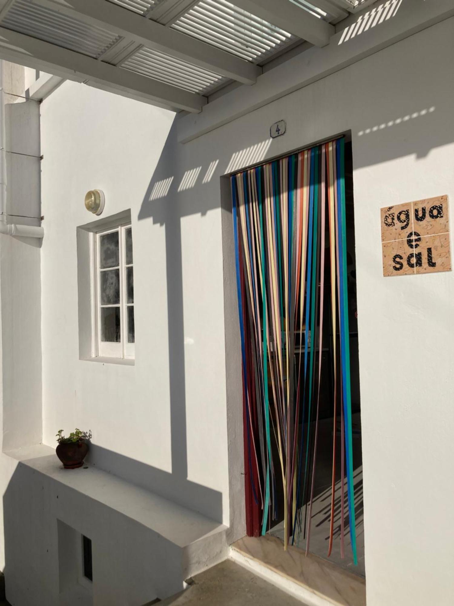 Agua E Sal - Seafront House, With Garden And Independent Suite. * Ribeira Quente